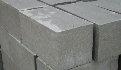 Полнотелые бетонные блоки